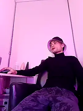 yoerthotx online show from February 14, 2025, 1:56 am