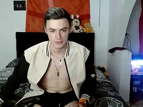 luna grans 777 online show from November 7, 2025, 3:33 am