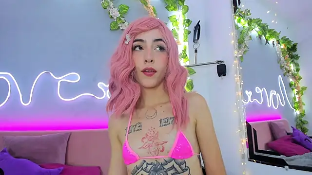 YouliteSllut2 online show from March 19, 2025, 9:05 pm