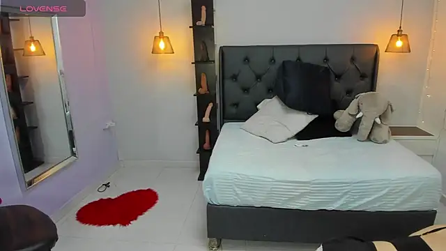 MEYLAGIA online show from March 3, 2025, 3:16 am