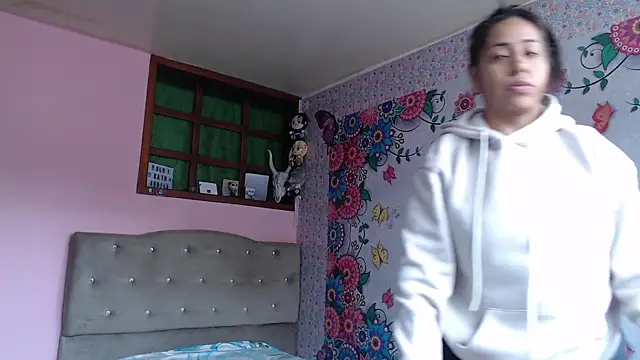 Snapshot of Zart_Blaze chatting on October 29, 2025, 12:26 pm Zart Blaze online show from October 29, 2025, 12:26 pm