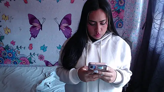 Snapshot of Zart_Blaze chatting on October 28, 2025, 7:02 pm Zart Blaze online show from October 28, 2025, 7:02 pm