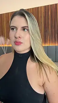 EmiilyAdams  online show from April 2, 2026, 8:48 pm