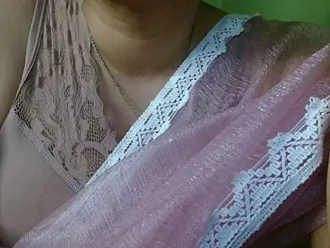 LOVERIAKOL online show from March 6, 2026, 7:09 pm