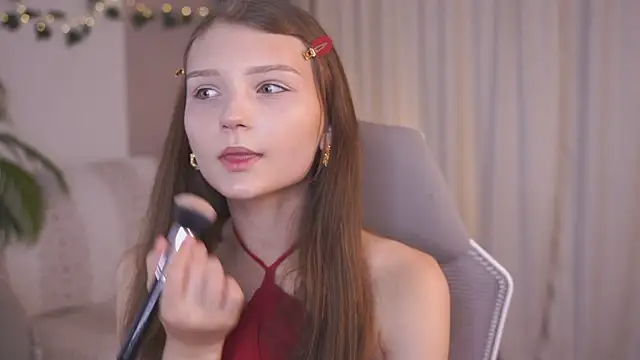 Snapshot of CindyGarrison chatting on October 4, 2025, 12:56 am CindyGarrison online show from October 4, 2025, 12:56 am