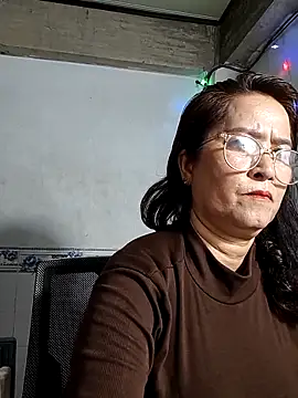 Snapshot of phnz chatting on February 20, 2026, 7:54 am phnz online show from February 20, 2026, 7:54 am