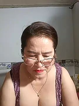 Snapshot of phnz chatting on February 27, 2025, 12:23 pm phnz online show from February 27, 2025, 12:23 pm