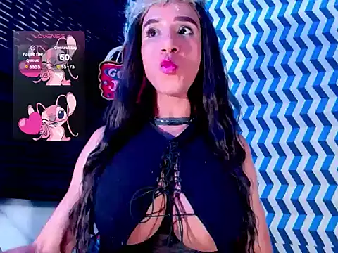 Snapshot of MariannaGotica chatting on October 2, 2025, 8:01 pm MariannaGotica online show from October 2, 2025, 8:01 pm