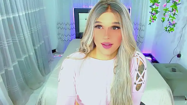 TaylorMon online show from May 19, 2026, 12:59 am