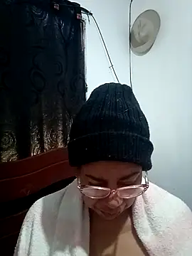 Snapshot of sorbetico_perverse chatting on December 18, 2025, 12:20 pm sorbetico perverse online show from December 18, 2025, 12:20 pm