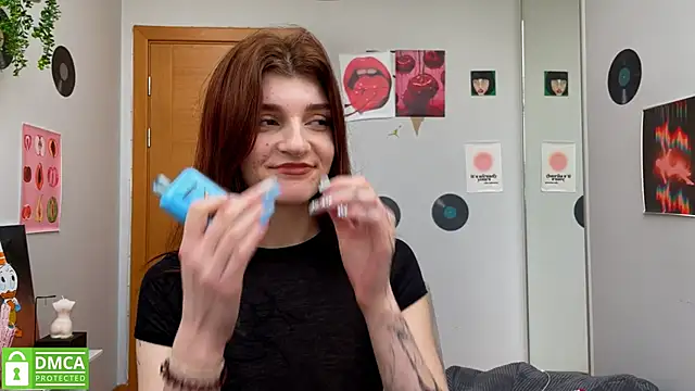 Bunny ShyGirl online show from February 13, 2025, 8:27 am