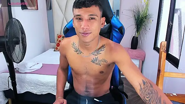 Backsex boy online show from February 26, 2025, 7:21 pm