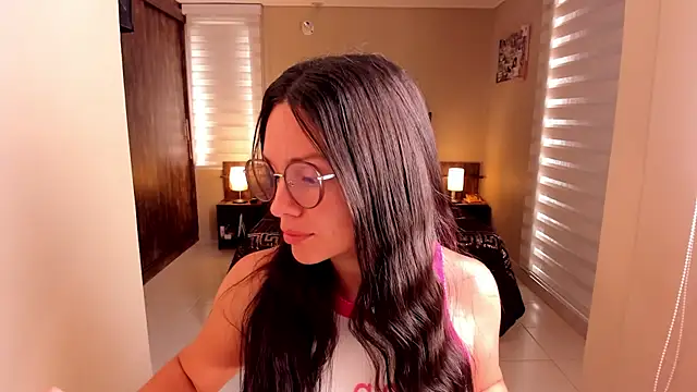 Snapshot of anabel_025 chatting on October 9, 2025, 3:23 pm anabel 025 online show from October 9, 2025, 3:23 pm