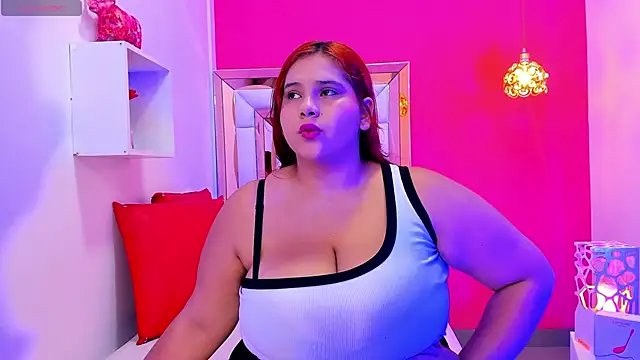 Alanna hot3 online show from February 20, 2025, 7:19 pm