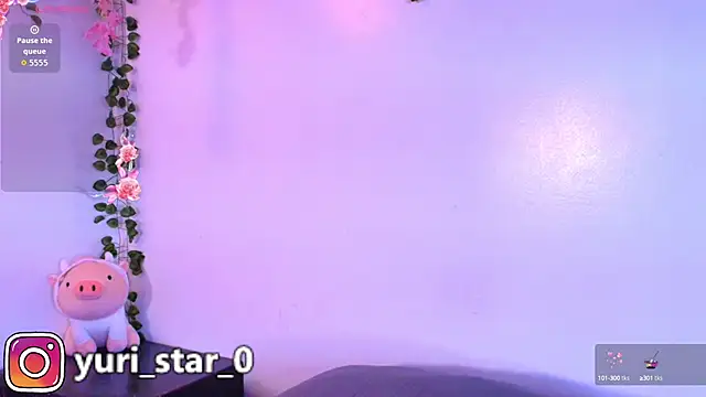 Snapshot of Yuri_Stars chatting on October 3, 2025, 3:30 am Yuri Stars online show from October 3, 2025, 3:30 am