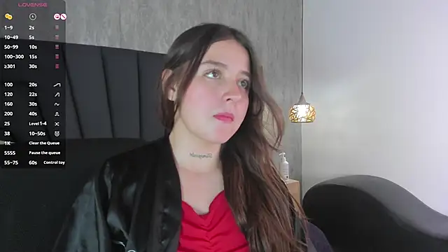 Sabrina Lennox online show from March 13, 2025, 10:32 pm