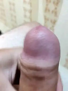 Snapshot of carvalhesco chatting on February 8, 2026, 1:58 am carvalhesco online show from February 8, 2026, 1:58 am