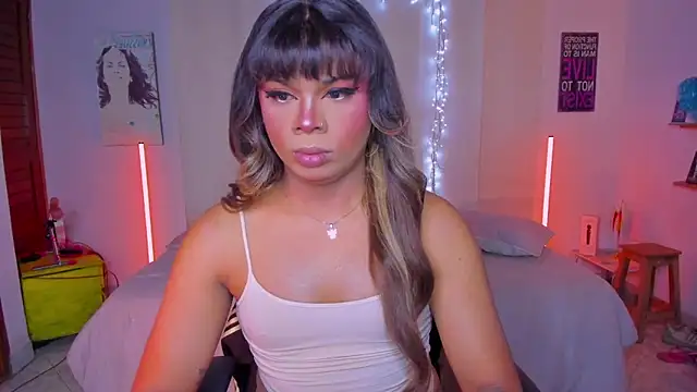 Snapshot of CuteRomi chatting on October 1, 2025, 6:07 am CuteRomi online show from October 1, 2025, 6:07 am