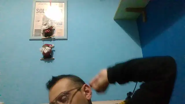 Simone 18 10  online show from December 31, 2024, 10:23 pm