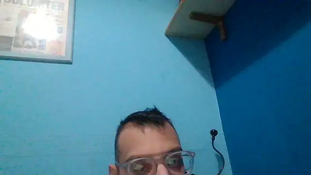 Simone 18 10  online show from January 16, 2025, 6:48 pm