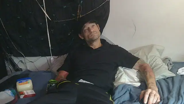 TheOneYouLove69 online show from October 14, 2025, 8:31 pm