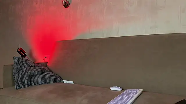 weshycouple online show from February 10, 2026, 7:02 pm