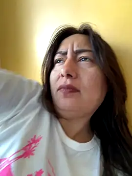 Snapshot of xLadyScarlettx chatting on October 5, 2025, 4:09 pm xLadyScarlettx online show from October 5, 2025, 4:09 pm