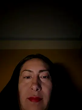 Snapshot of xLadyScarlettx chatting on September 21, 2025, 2:28 am xLadyScarlettx online show from September 21, 2025, 2:28 am