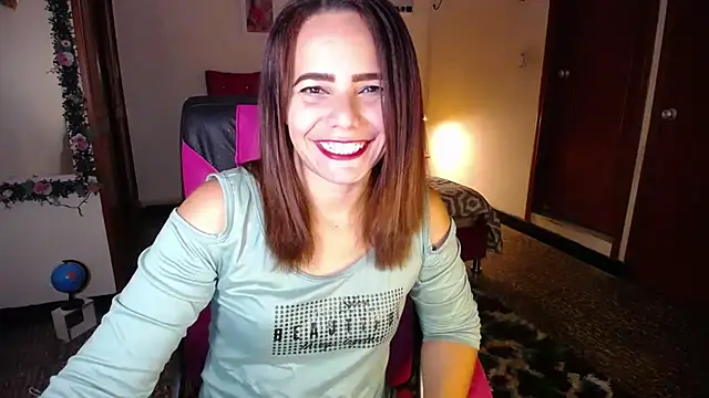 Snapshot of danielle_rose_1 chatting on September 30, 2025, 4:35 pm danielle rose 1 online show from September 30, 2025, 4:35 pm