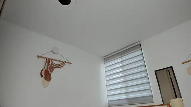 mateoleonee online show from March 5, 2026, 8:49 pm