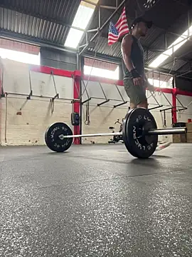 mateoleonee online show from December 3, 2025, 5:01 pm