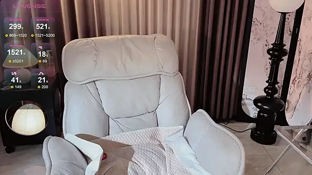 Snapshot of Yaikun0-0 chatting on October 9, 2025, 4:24 am Yaikun0-0 online show from October 9, 2025, 4:24 am