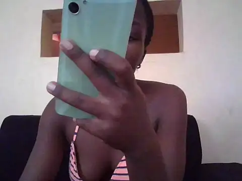 ebonyvalleria1 online show from July 29, 2026, 12:15 pm