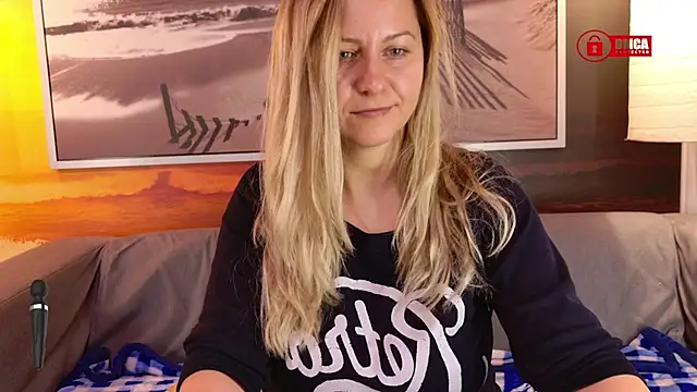 Snapshot of BigBoobsARRI chatting on March 22, 2025, 9:45 am BigBoobsARRI online show from March 22, 2025, 9:45 am