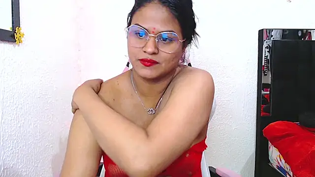 SweetAlmaa online show from February 27, 2025, 1:07 pm