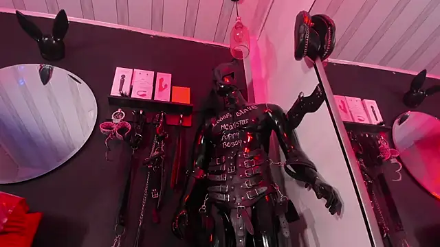 Snapshot of sharith_gh chatting on March 7, 2025, 9:59 pm sharith gh online show from March 7, 2025, 9:59 pm