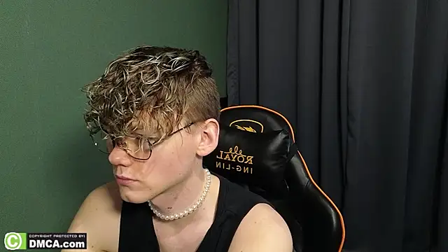 Snapshot of Keytaro chatting on February 9, 2026, 7:06 am Keytaro online show from February 9, 2026, 7:06 am