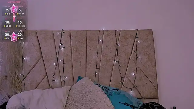 Snapshot of Kaela18 chatting on December 26, 2024, 12:59 pm Kaela18 online show from December 26, 2024, 12:59 pm