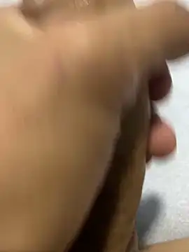 Leoartavia online show from December 3, 2024, 2:00 pm