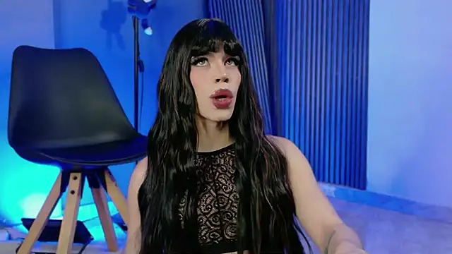 Snapshot of LucyGiraldo chatting on September 25, 2025, 2:17 am LucyGiraldo online show from September 25, 2025, 2:17 am