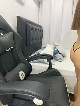 Snapshot of Belissa_miller chatting on September 22, 2025, 7:09 pm Belissa miller online show from September 22, 2025, 7:09 pm