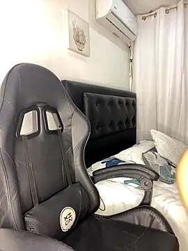 Snapshot of Belissa_miller chatting on October 20, 2025, 7:03 pm Belissa miller online show from October 20, 2025, 7:03 pm