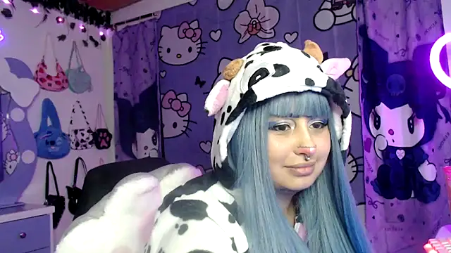 Snapshot of lussyevans24 chatting on September 24, 2025, 3:46 am lussyevans24 online show from September 24, 2025, 3:46 am