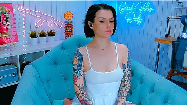 My toys pink online show from October 1, 2025, 10:57 pm