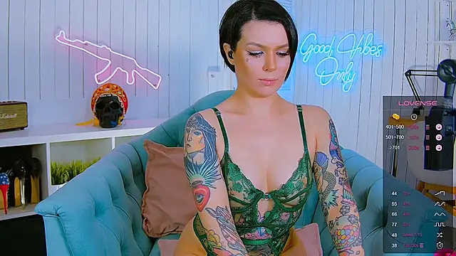 My toys pink online show from March 2, 2025, 8:03 pm