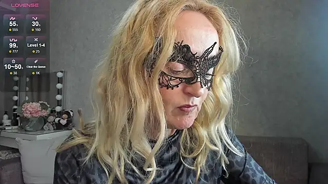 Snapshot of angelica_marquise chatting on September 21, 2025, 4:12 pm angelica marquise online show from September 21, 2025, 4:12 pm