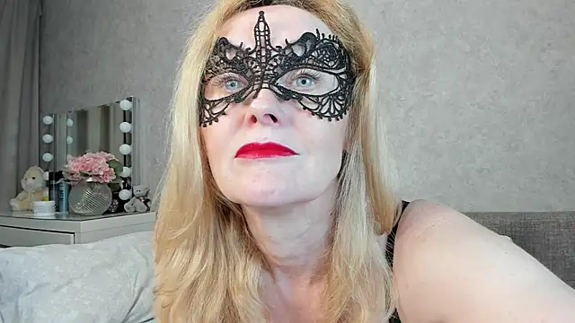 angelica marquise online show from May 19, 2026, 10:33 am