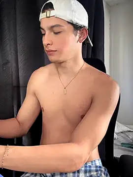 Snapshot of cybercosmiiic chatting on October 13, 2025, 5:58 pm cybercosmiiic online show from October 13, 2025, 5:58 pm