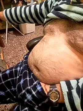 Escondido52 online show from December 13, 2024, 8:58 pm