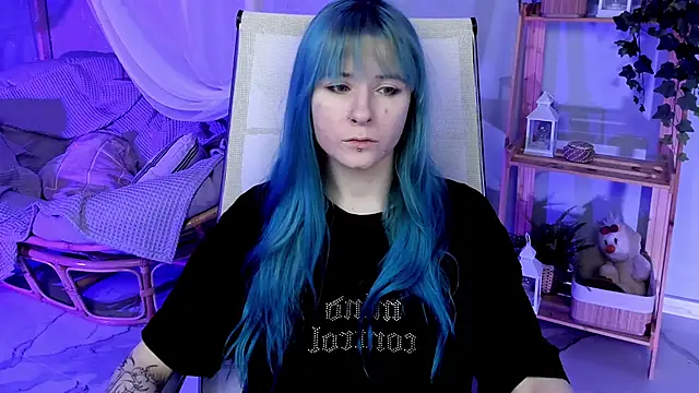 Snapshot of LexiWenford chatting on October 8, 2025, 3:08 am LexiWenford online show from October 8, 2025, 3:08 am